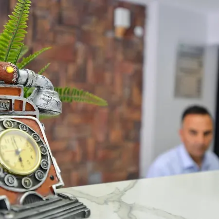 Nest 3* ウシャク