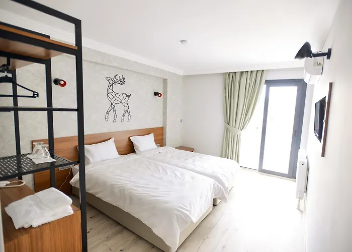 Bed & Breakfast Nest 3*